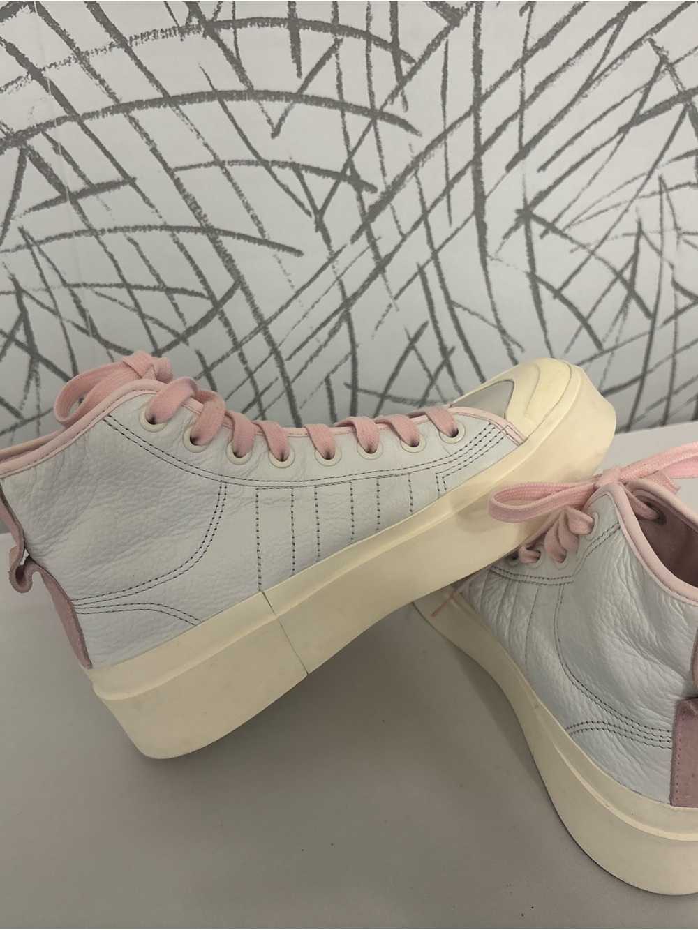 adidas Nizza Bonega Mid Platform Sneakers Pink/White Size 8 - Picture 3 of 10